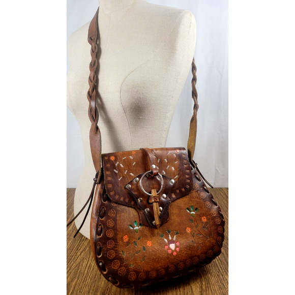 Vintage Tooled Cowhide Leather Shoulder Bag Handpainted Boho 1970s Hippy Western - Picture 1 of 11